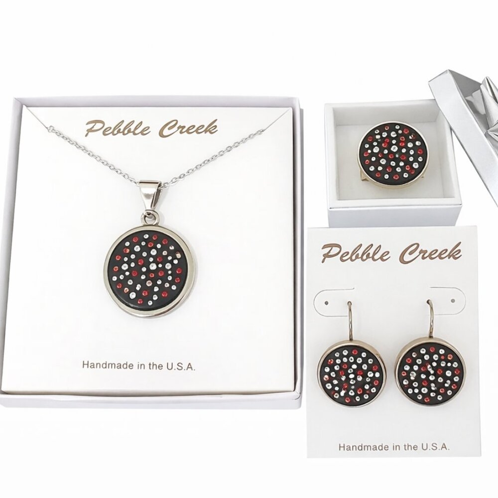Handcrafted Swarovski Siam Crystal & Clay Round Pendant Set